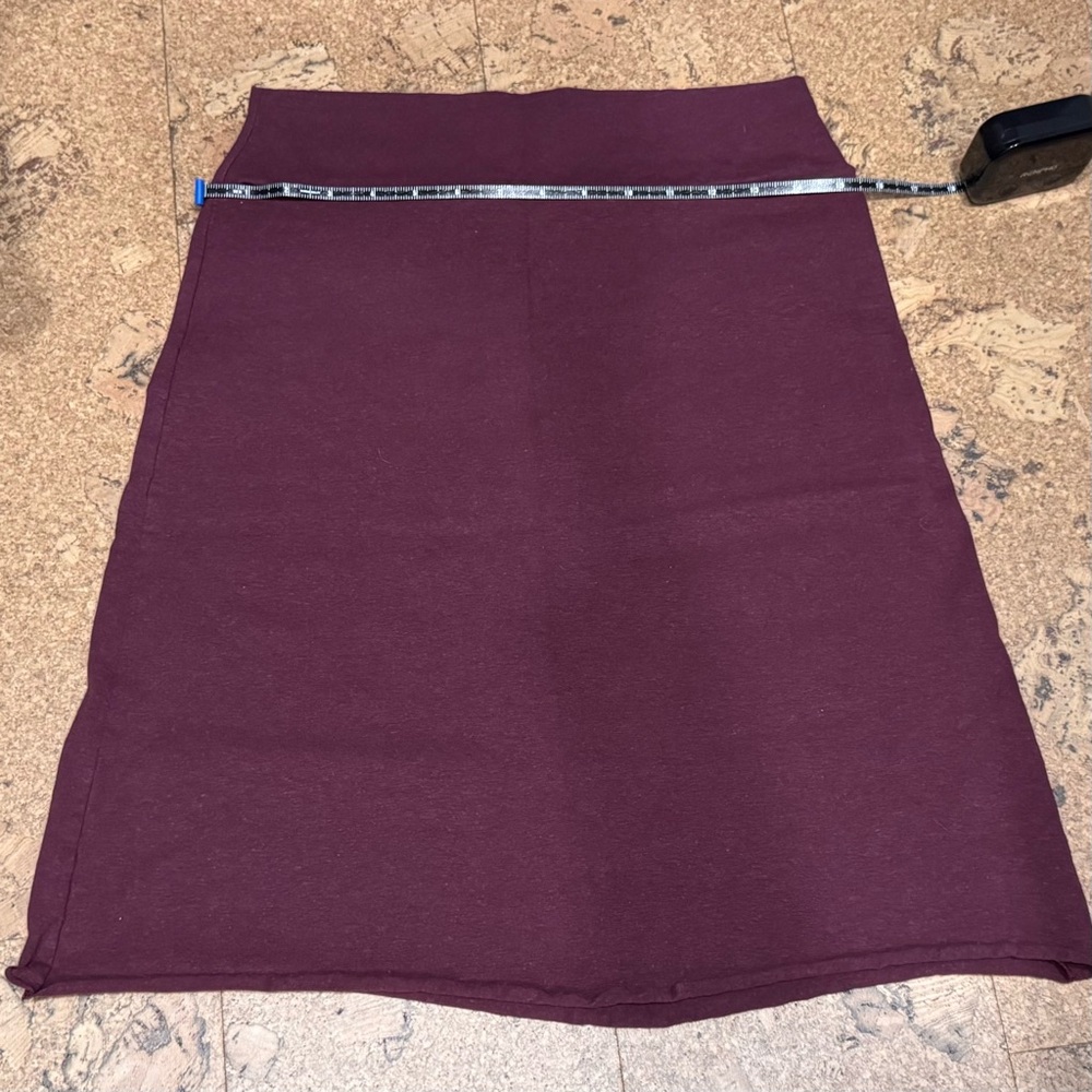 Sweet Skins Hemp, A Skirt in Garnet, New, Size Small, Hemp Blend - Picture 7 of 7